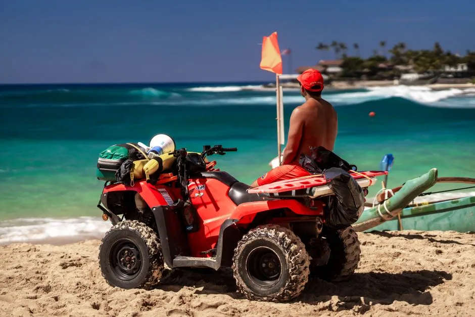Hawaiʻi Beach Packing List: Sun, Reef, and Safety